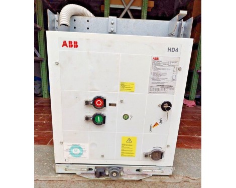 ABB HD4 Circuit Breaker HD4/P 12.12.32 / 1250 A