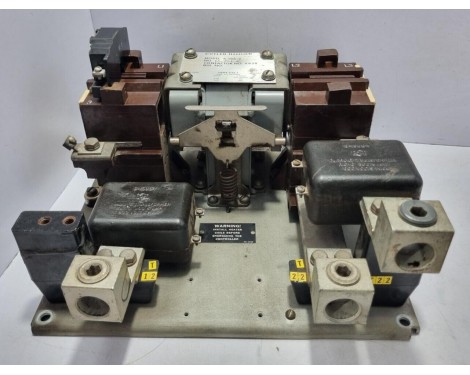 Cutler Hammer 6-186-2 Starter Contactor 65-724-A Contactor No. V858 NEMA SIZE 5