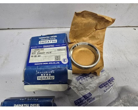 Daihatsu DL-20 Spares