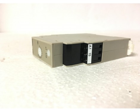 Omron H3DK-HBL Timer Module